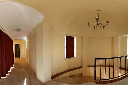 Goldcity Penthouse Duplex 2 1